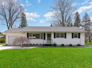 1812 Rapanos Dr, Midland, MI 48642