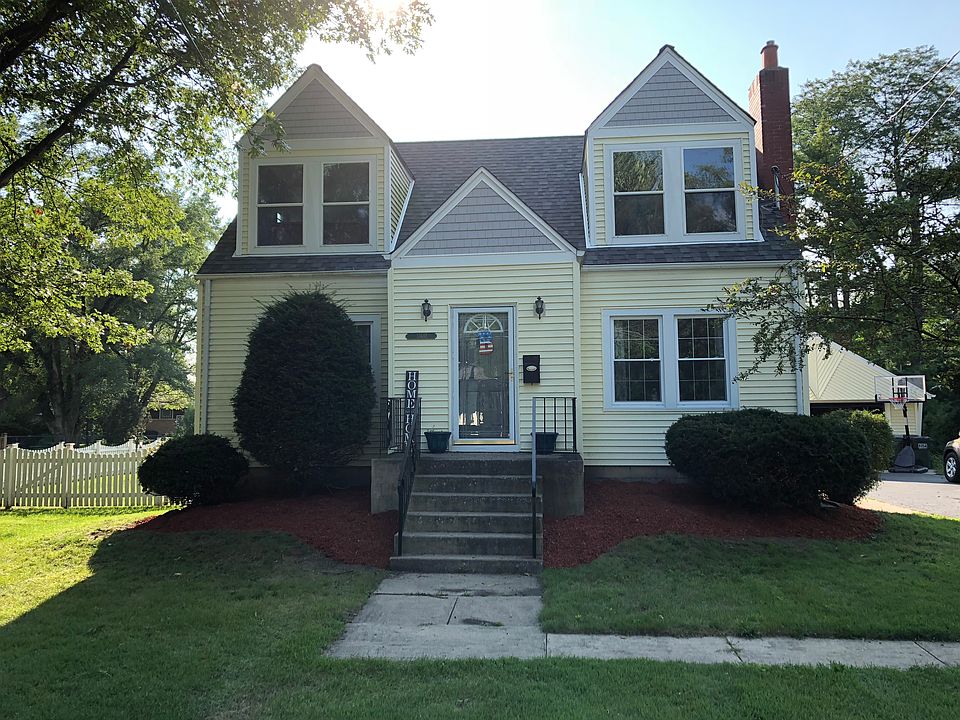 1st image of 17632 66th Ave