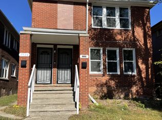 7524 Chalfonte St, Detroit, MI 48238