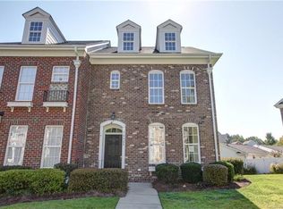 16926 Summers Walk Blvd, Davidson, NC 28036