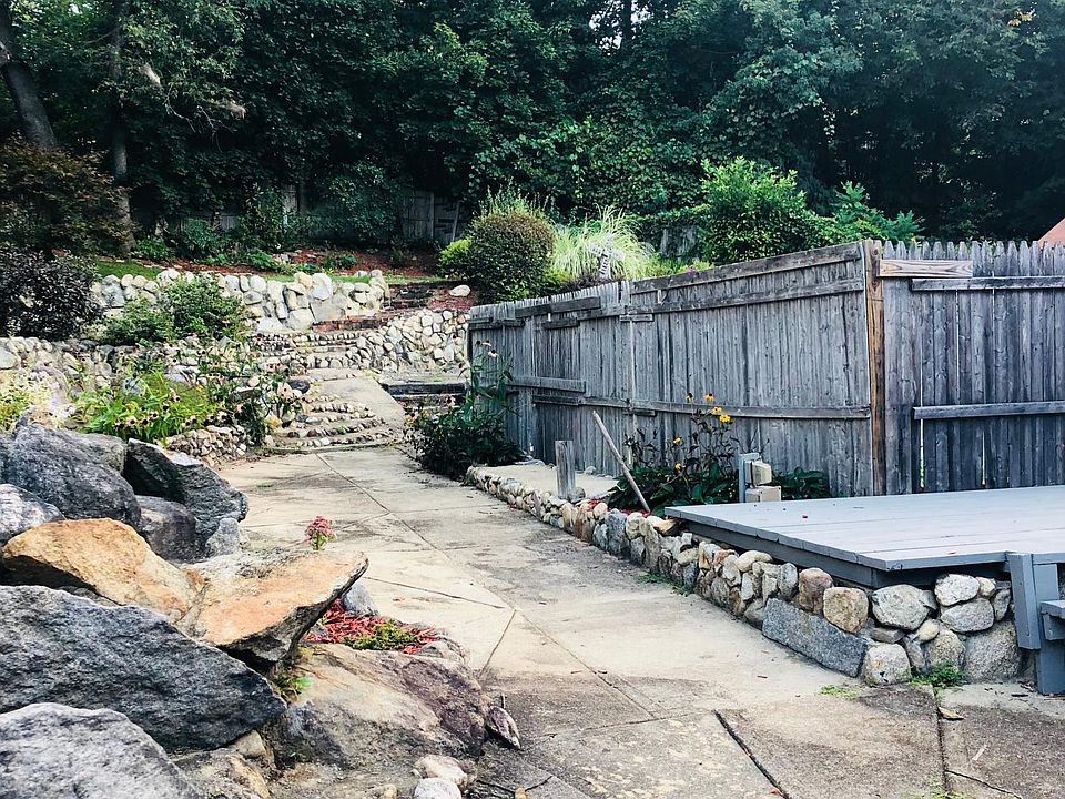 819 River St Fitchburg MA Zillow