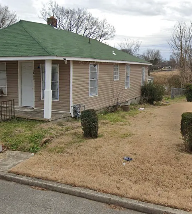 Building Photo - 1411 Gill Ave #1411