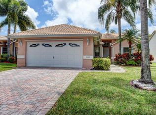 5422 Grande Palm Cir, Delray Beach, FL 33484
