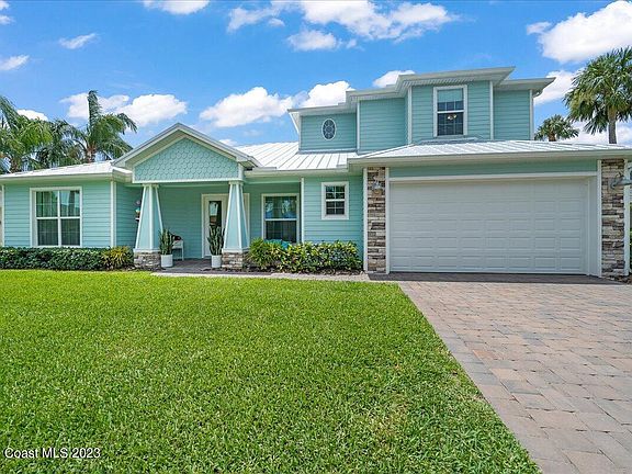3rd image of 545 River Moorings Dr