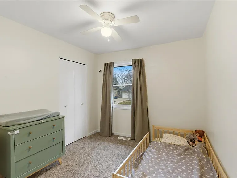 1333 Overlook Dr — Photo 11