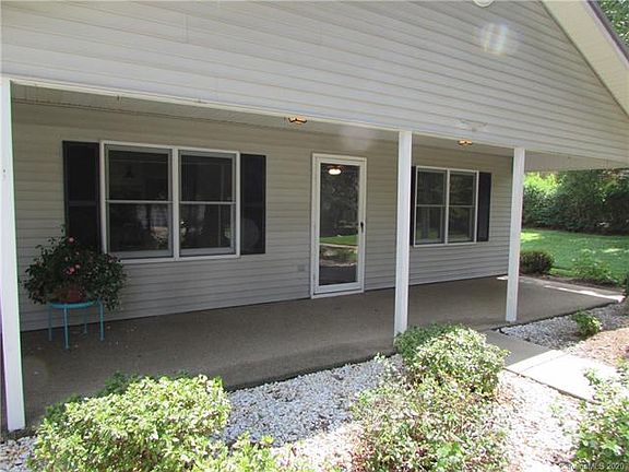 4th image of 637 Georgie St
