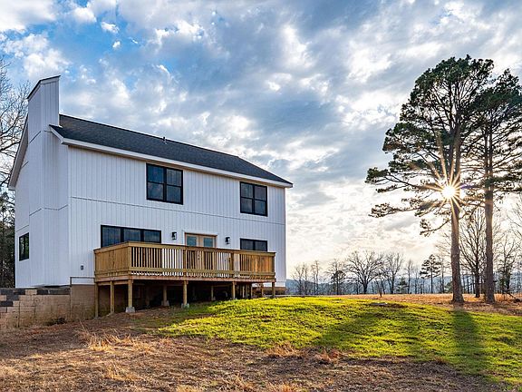 3rd image of 3295 Oyler Rd