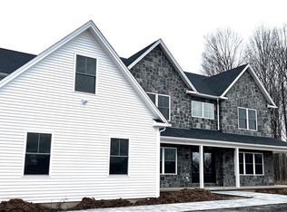 10 Empire Ct #15, Cheshire, CT 06410