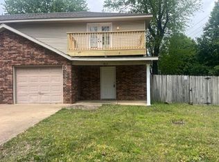 812 W Melmar Dr, Fayetteville, AR 72703