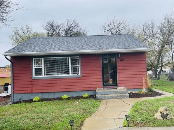 320 2nd St NW, Watford City, ND 58854