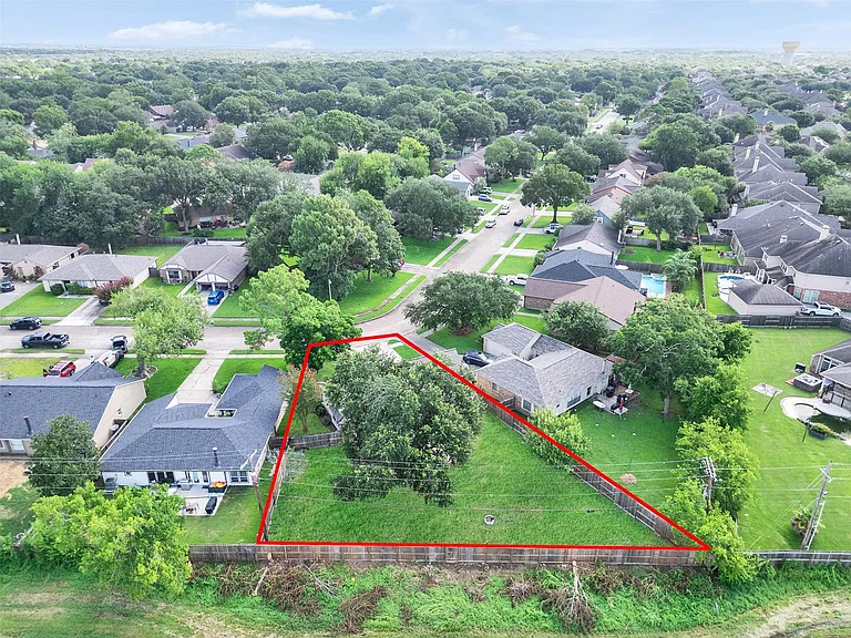 423 Forest Hills Dr — Photo 42