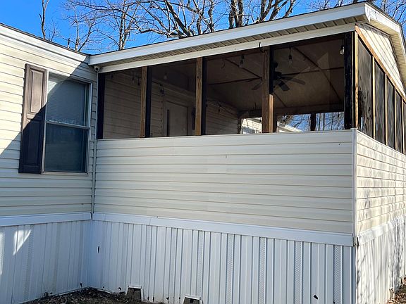5th image of 818 Jeffery Pl