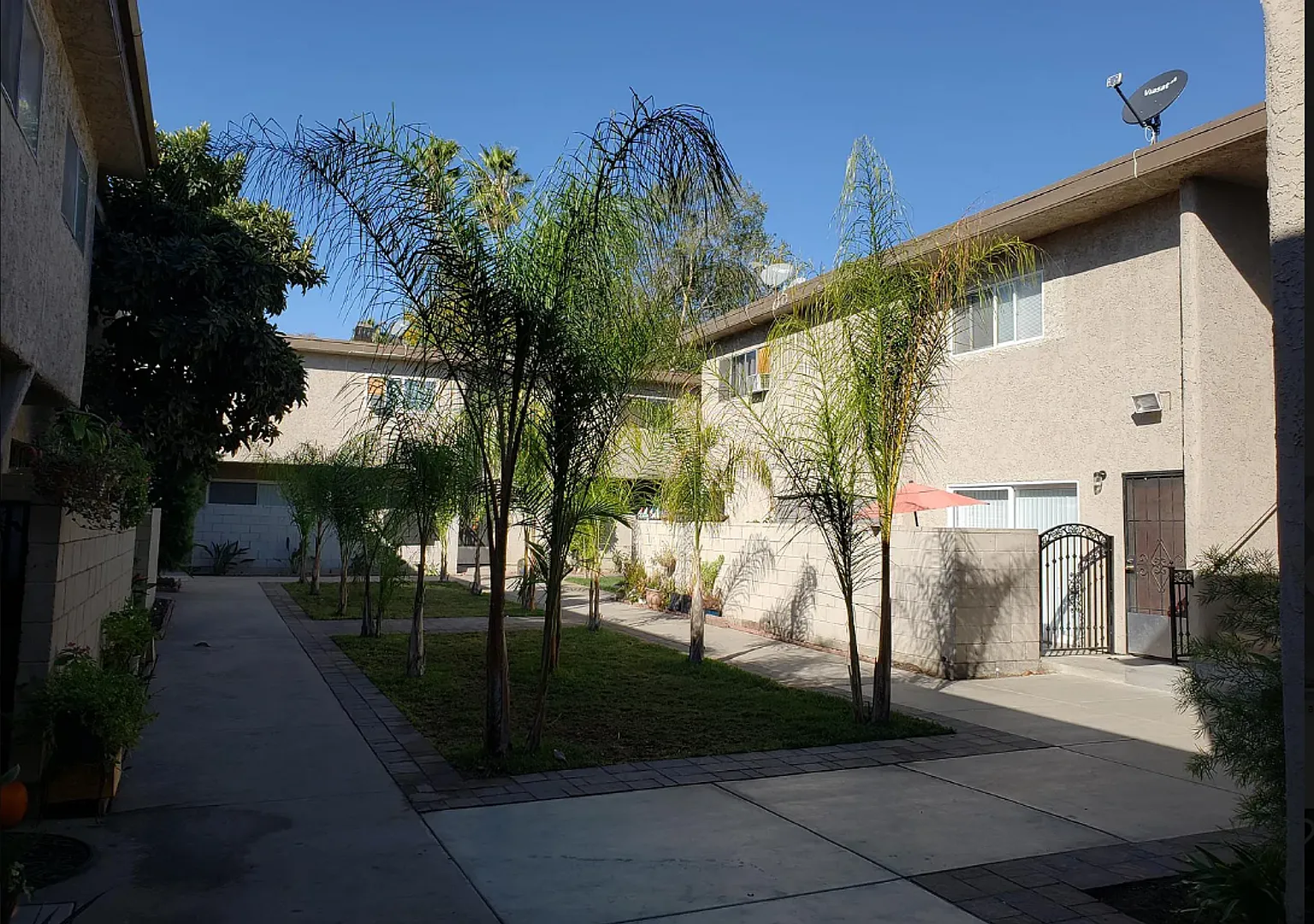1485 N. Garfield Ave. — Photo 1