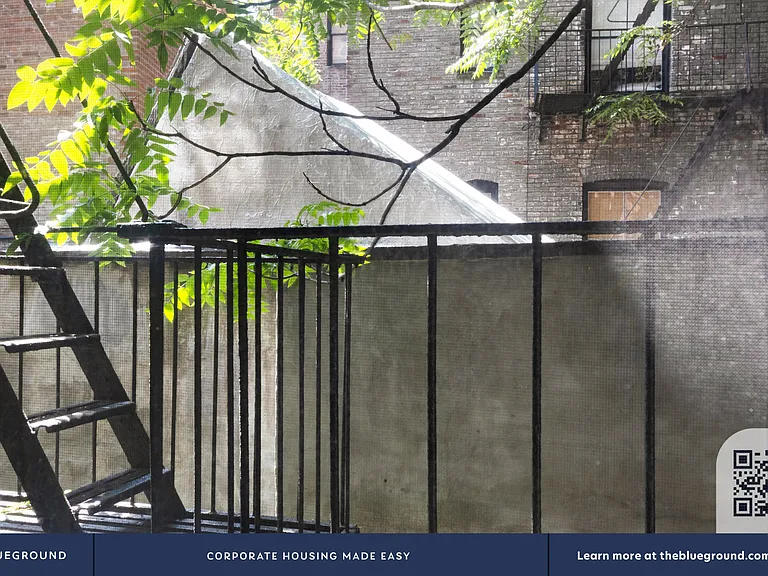 26 Jane St #2E — Photo 4