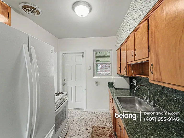 1010 Glen Ridge Dr — Photo 7