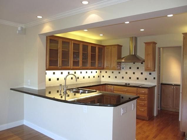1st image of 383 Lombard St APT 303