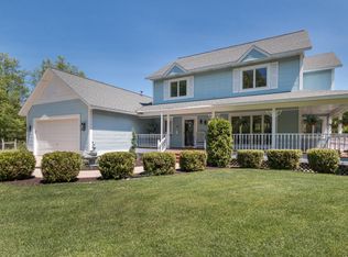 6260 S Quarterline Rd, Spring Lake, MI 49456