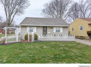 3105 S 2nd St, Southern View, IL 62703