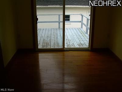 5th image of 5226 Mahoning Ave NW