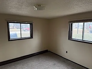 417 N Oakley St — Photo 6