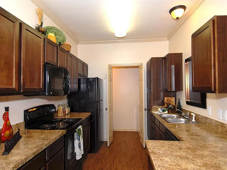 Abita View Apartments — Photo 21