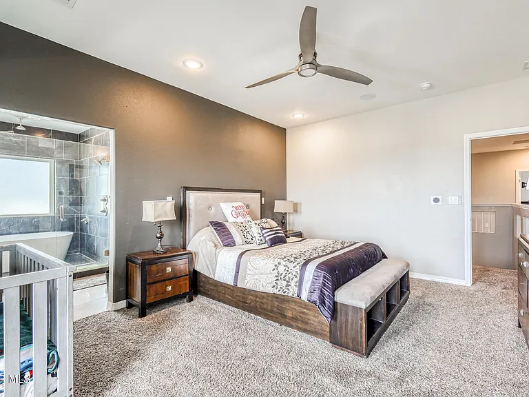 2375 Enchanted Peaks Ln — Photo 37