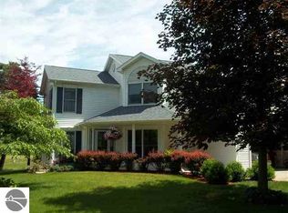 880 Monument Rd, Tawas City, MI 48763