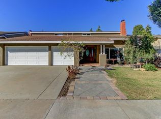 2761 Bunting Cir, Costa Mesa, CA 92626