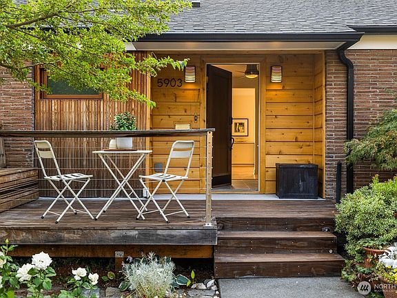 3rd image of 5903 36th Avenue SW