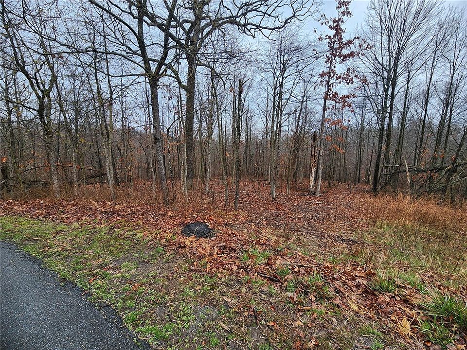 2nd image of 18 Boreray Ln
