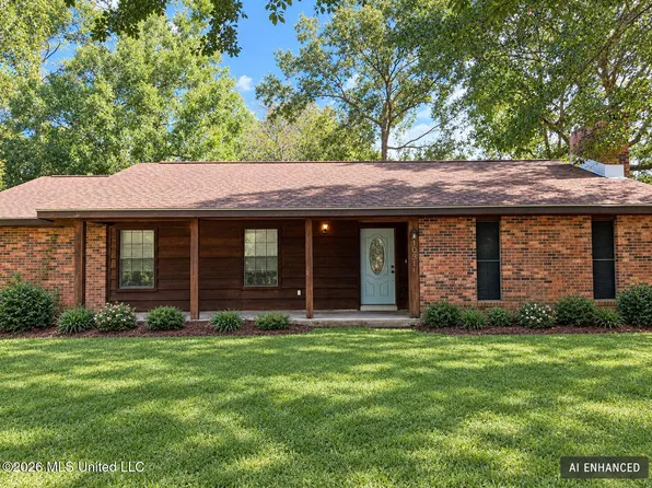 105 Brookhollow Dr, Carriere, MS 39426