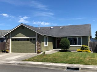 1363 Wrangler Ct, McKinleyville, CA 95519