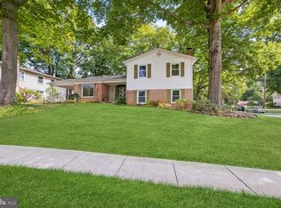 14401 Butternut Ct, Rockville, MD 20853