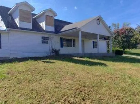 181 Sunshine Hill Dr, Ewing, VA 24248