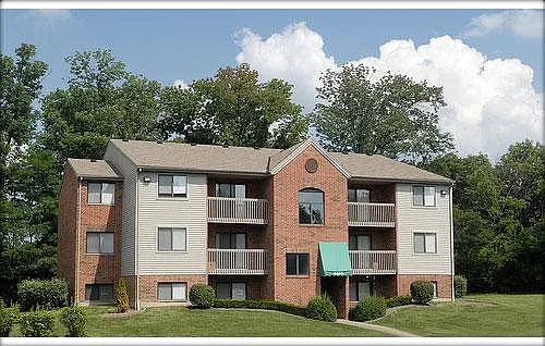 402 Ashland Ave #H — Photo 2