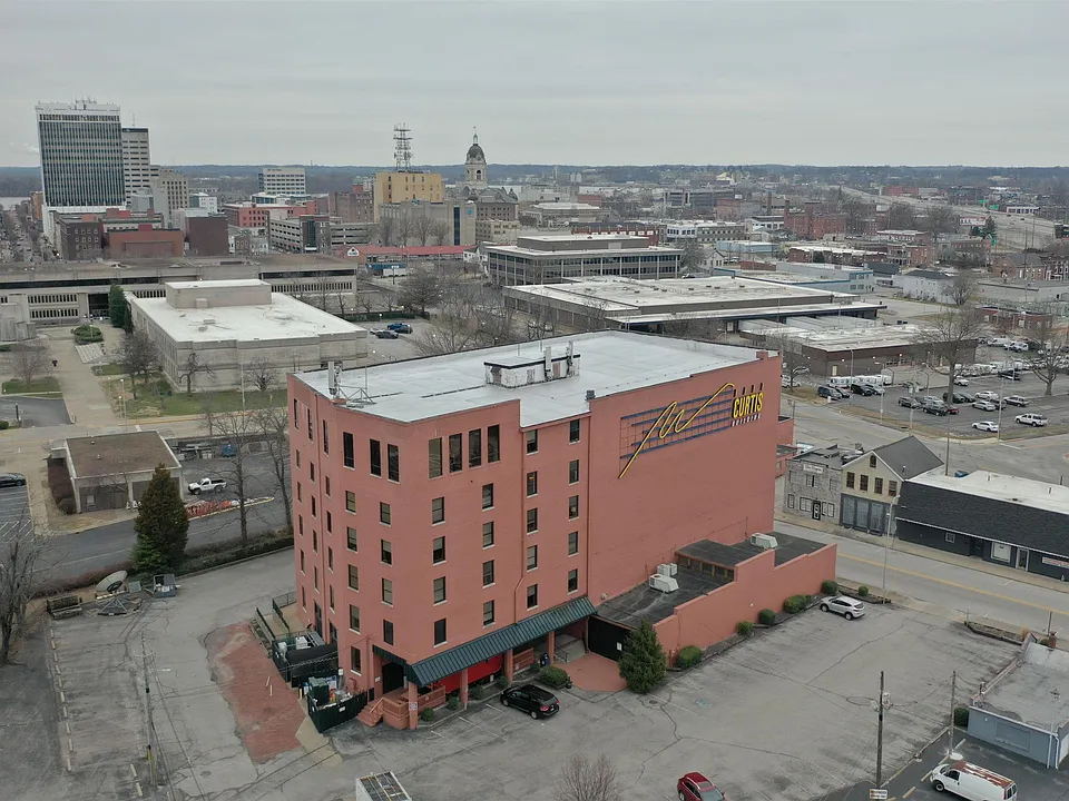 915 Main St #601
