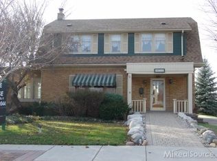 68721 Main St, Richmond, MI 48062