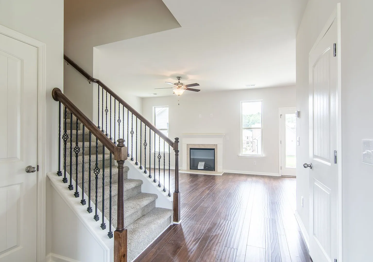 Beautiful 5 bed Single Family Home in Lawrenceville! — Photo 4