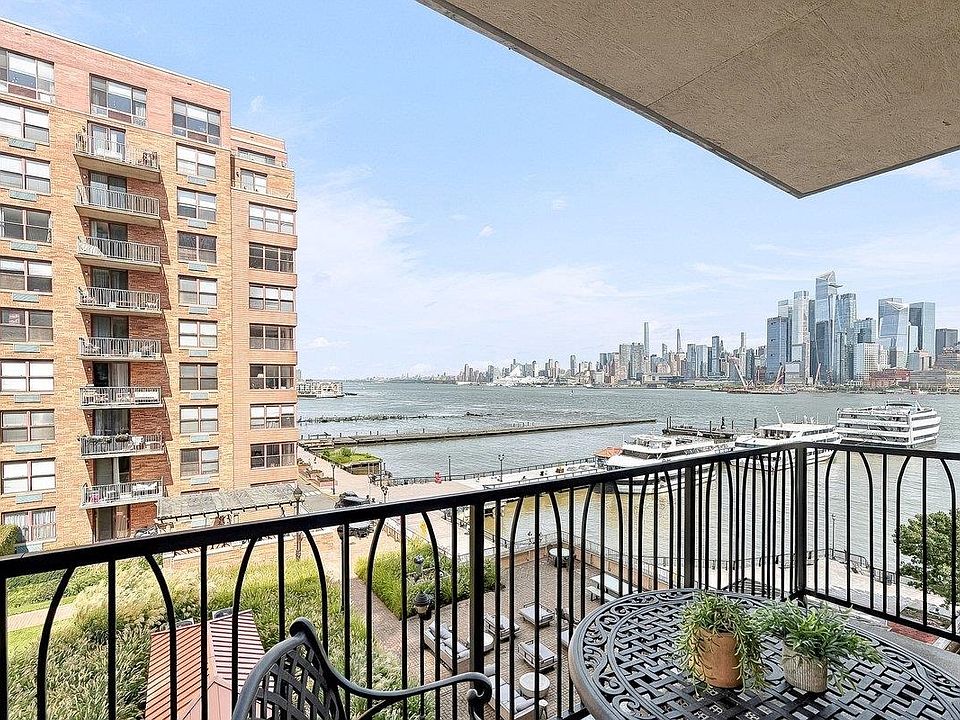 1st image of 2 Constitution Ct APT 701