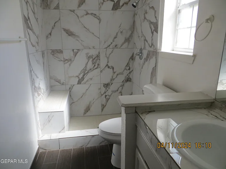 7115 Oval Rock Dr — Photo 21