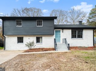 6709 Londonderry Dr, Morrow, GA
