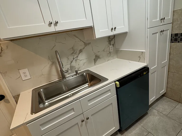 604 E Church Ave — Photo 5