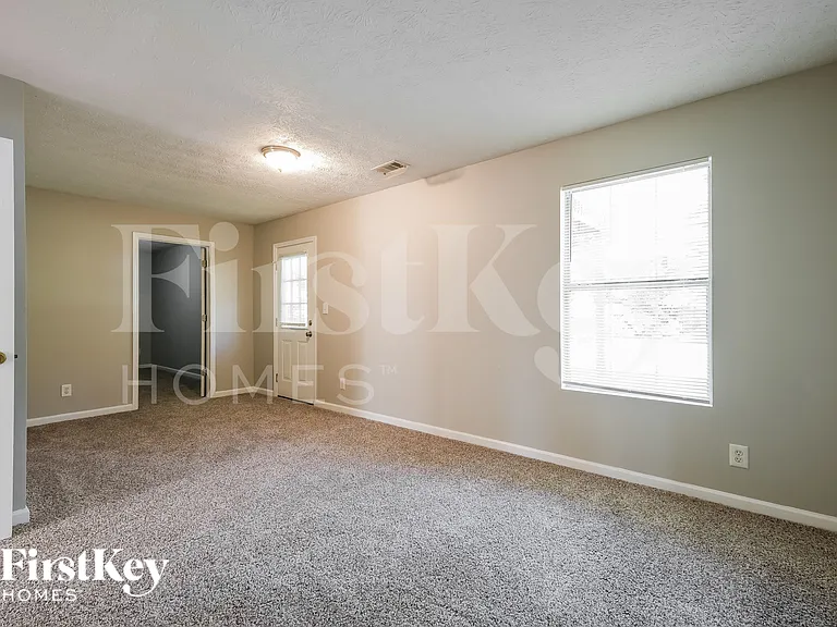 2419 Broad River Pl — Photo 14