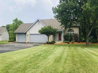 8582 Perth Ln, Caledonia, IL 61011