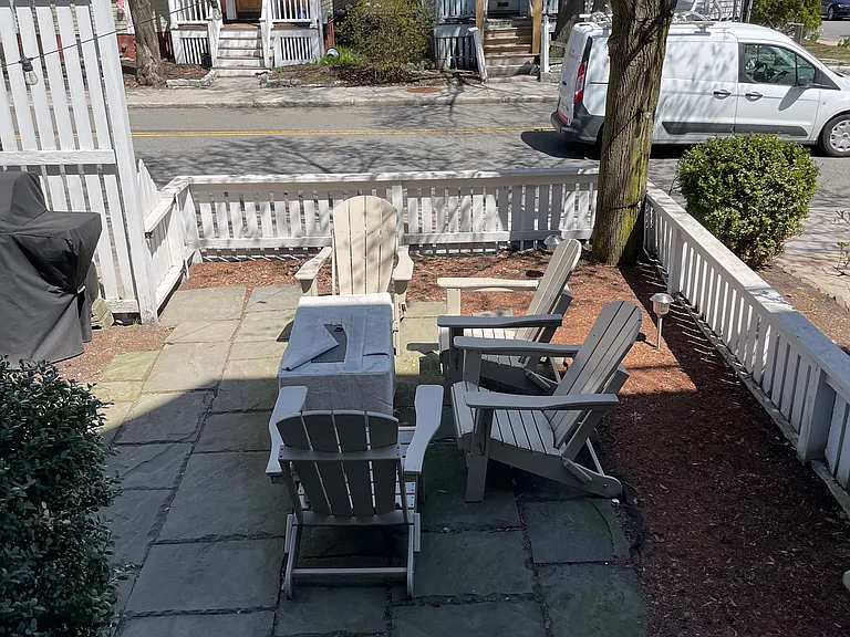 595 Putnam Ave — Photo 19