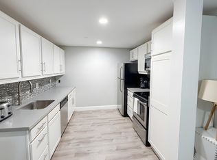 9 Anderson St APT 1, Boston, MA 02114