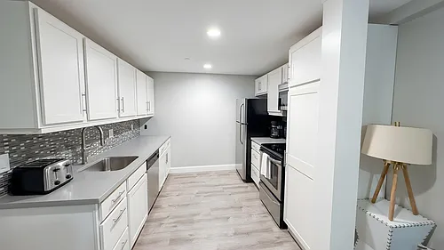 9 Anderson St #1 Photo 1
