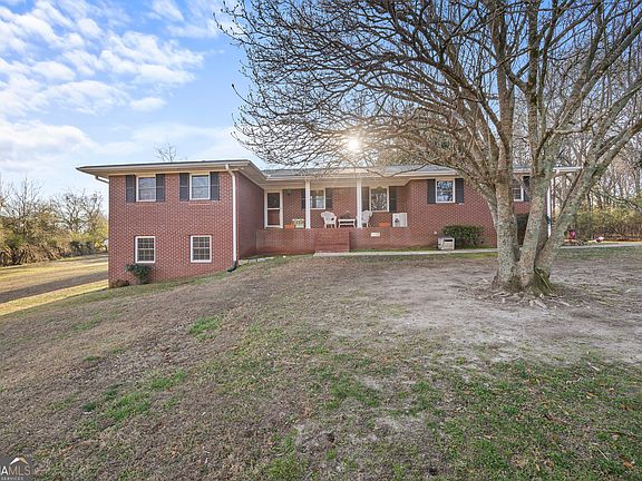 2nd image of 128 McNeal Rd