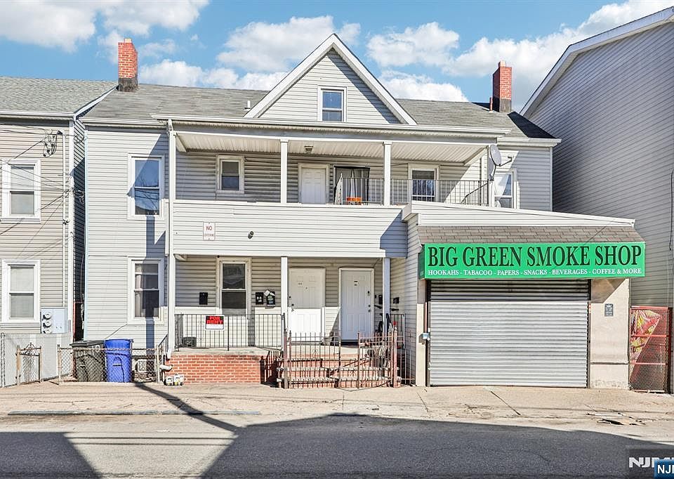 1st image of 108 E Main St