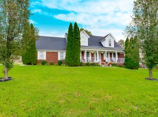 8705 Rambo Ct, Louisville, KY 40228